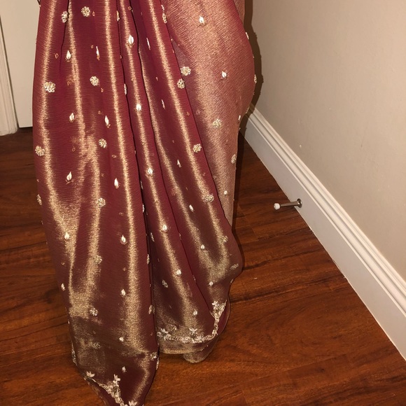Red Gold Sari From Mumbai, India 🇮🇳 Like New! - Picture 3 of 7
